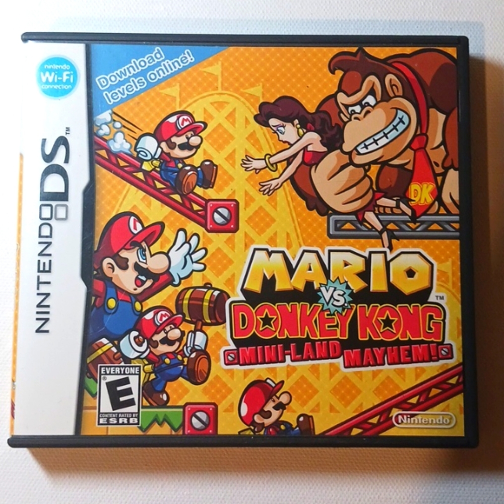 Nintendo ds Mario v. Donkey Kong mini land mayhem